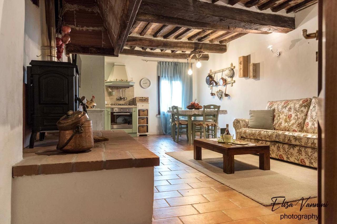 A Casa Di Titta Villa Terricciola ภายนอก รูปภาพ